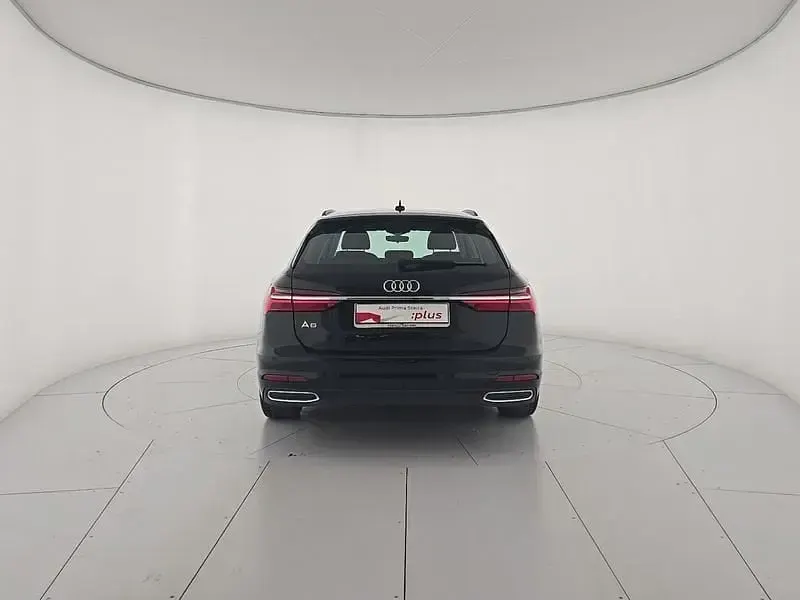 Usata Audi A6 Business 163 CV (119 kW) 2023 Nero Station wagon