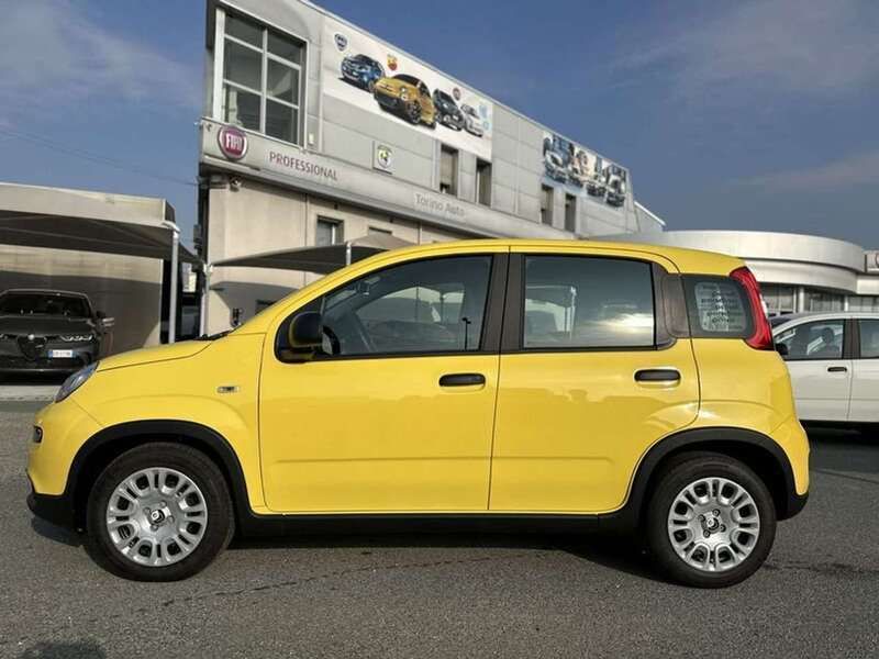 Usata Fiat Panda S 69 CV (50 kW) 2024 Giallo Utilitaria