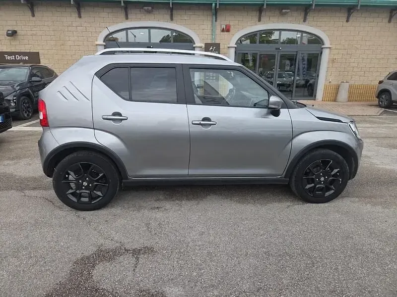 Second-hand Suzuki Ignis 83 CP (61 kW) 2023 Gri SUV