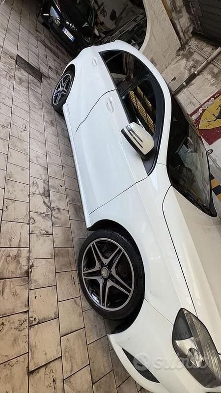Usata Mercedes A180 109 CV (80 kW) 2013 Bianco Berlina