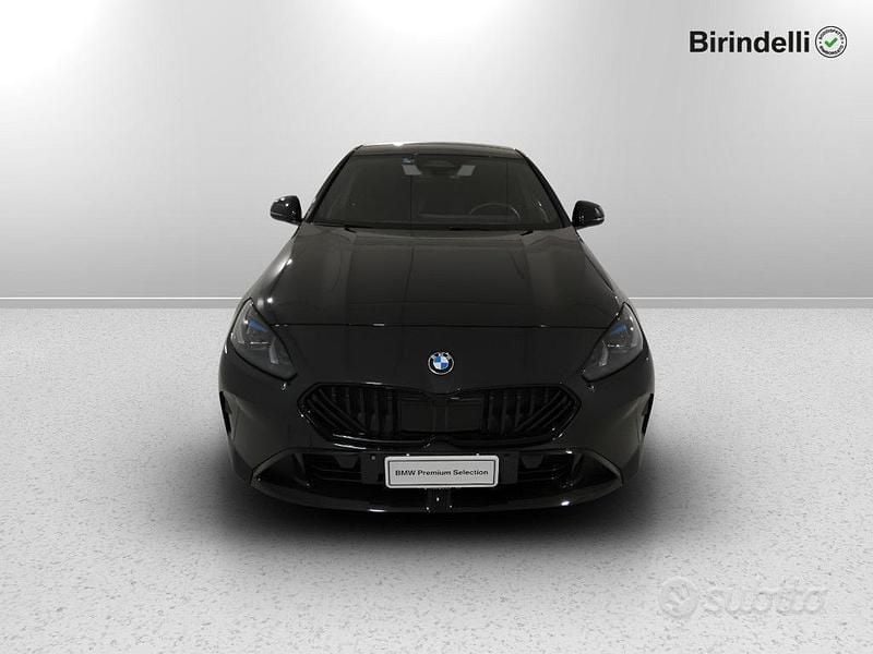 Usata BMW 220 Comfort Edition 150 CV (110 kW) 2025 Black sapphire metallizzato Coupé