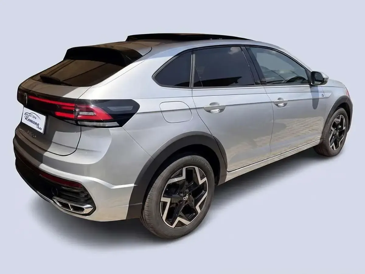 Usata VW Taigo R-line 116 CV (85 kW) 2025 Grigio chiaro SUV