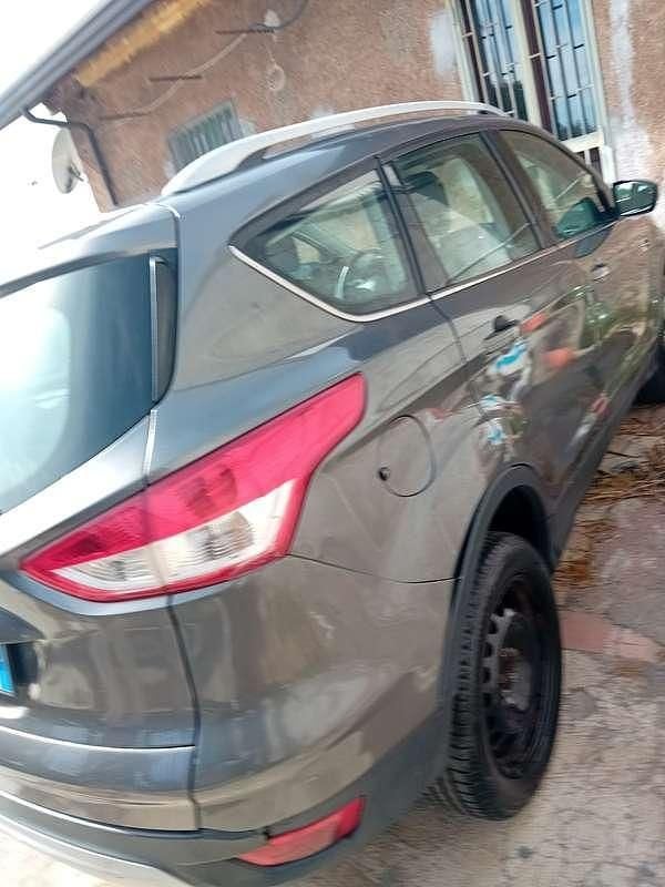 Usata Ford Kuga Business Edition 150 CV (110 kW) 2014 SUV