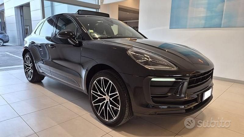 Usata Porsche Macan 265 CV (194 kW) 2023 Nero SUV