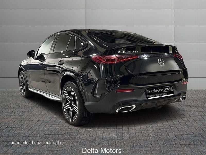 Usata Mercedes GLC300 AMG Line Premium 333 CV (244 kW) 2023 Nero Coupé