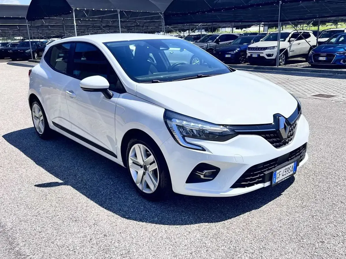 Usata Renault Clio Zen 90 CV (66 kW) 2021 Bianco Utilitaria