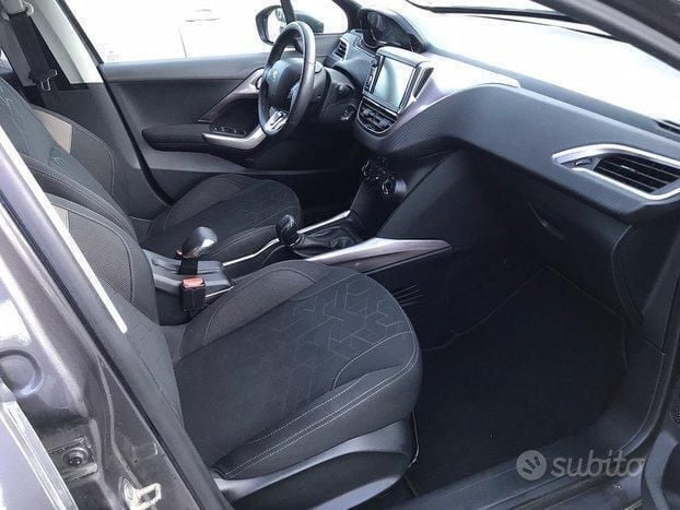 Usata Peugeot 2008 Allure 82 CV (60 kW) 2013 Marrone SUV