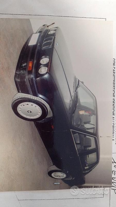 Usata BMW i3 1989 Blu Utilitaria