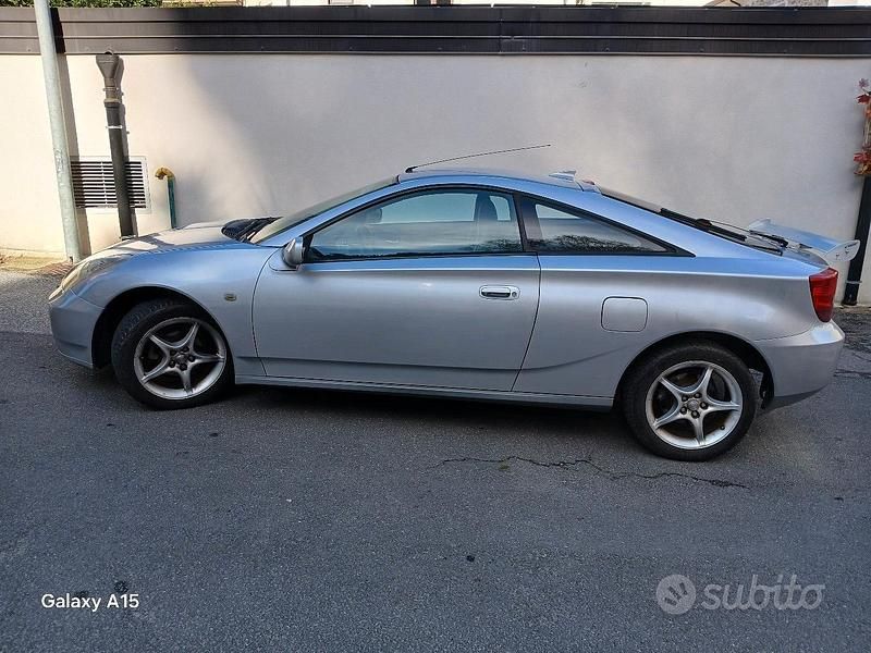 Usata Toyota Celica 2000 Grigio Coupé