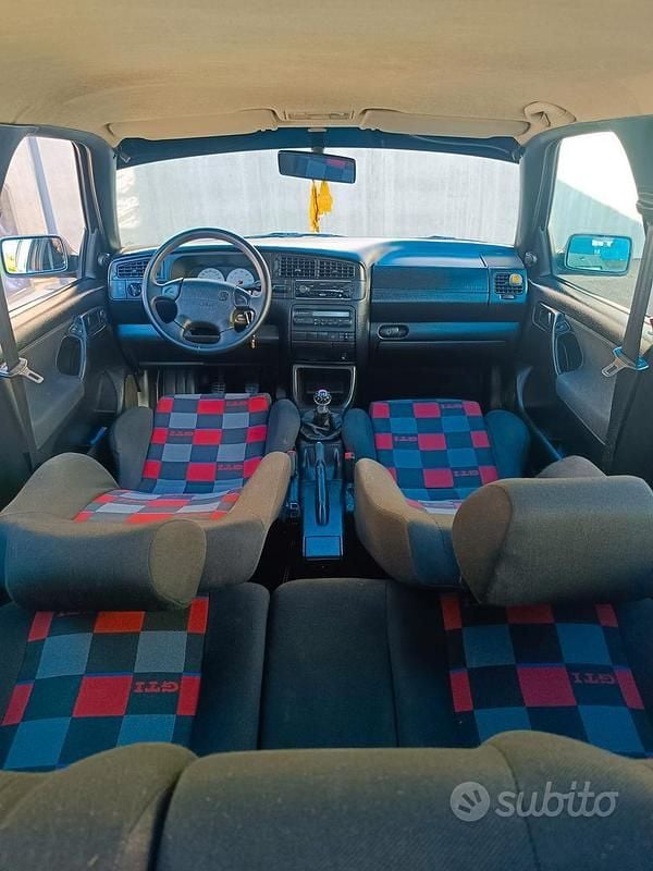 Usata VW Golf III GTI 150 CV (110 kW) 1997 Nero Berlina