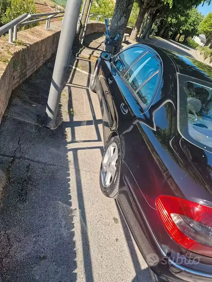Usata Mercedes E300 Avantgarde 211 CV (155 kW) 2008 Nero Berlina