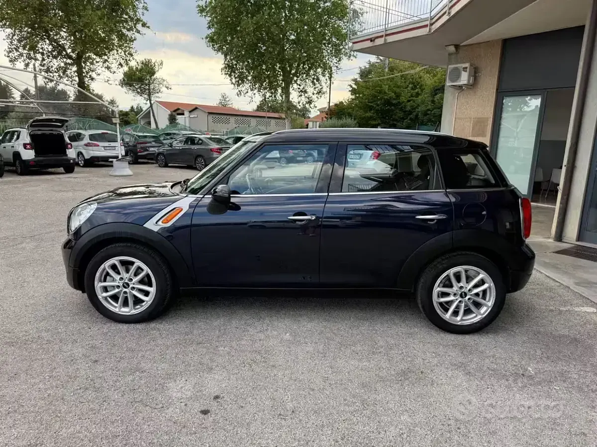 Usata Mini Cooper D Countryman 111 CV (81 kW) 2015 Nero SUV