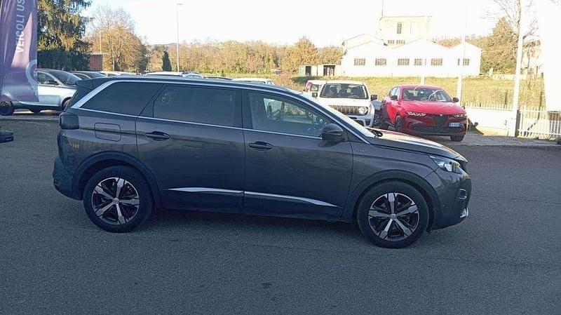 Usata Peugeot 5008 GT-line 131 CV (96 kW) 2020 Grigio SUV