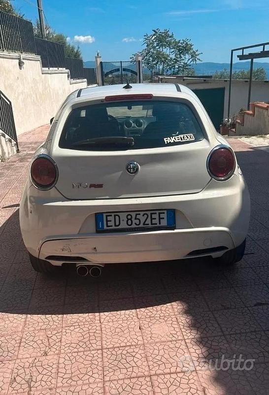 Usata Alfa Romeo MiTo 90 CV (66 kW) 2010 Bianco Utilitaria