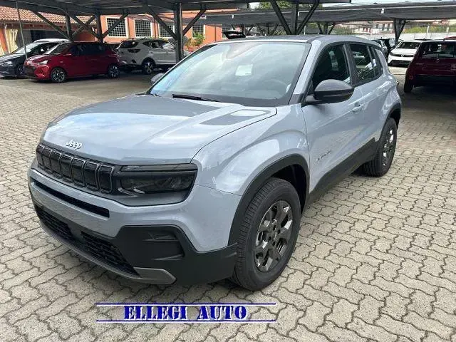 Nuova Jeep Avenger Longitude 100 CV (73 kW) 2026 Grigio SUV