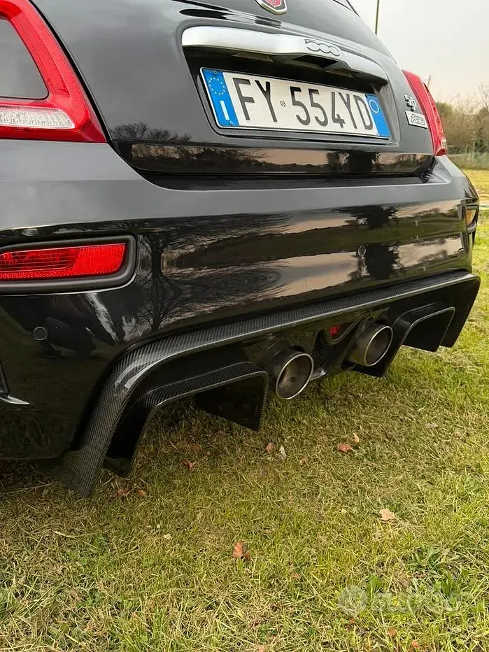 Usata Abarth 595 Pista 160 CV (117 kW) 2019 Nero Berlina