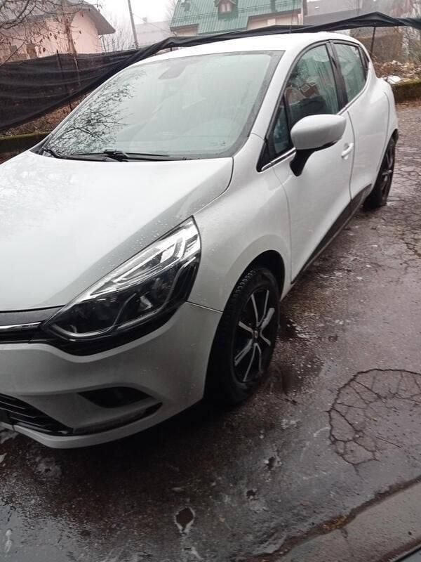 Usata Renault Clio IV Life 89 CV (65 kW) 2017 Bianco Berlina