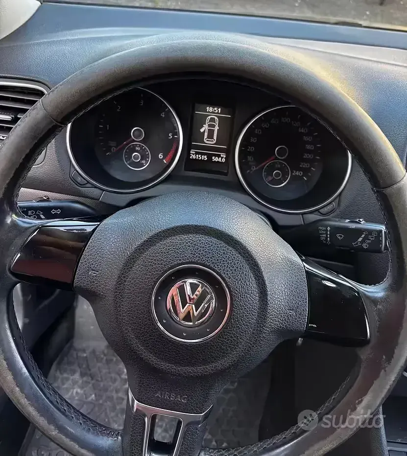 Usata VW Golf VII 105 CV (77 kW) 2012 Nero Utilitaria