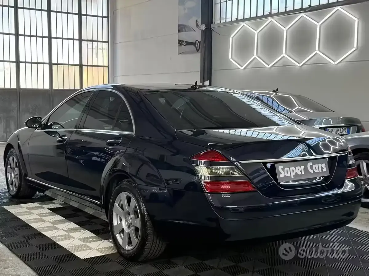 Usata Mercedes S280 Avantgarde 235 CV (172 kW) 2009 Blu Berlina