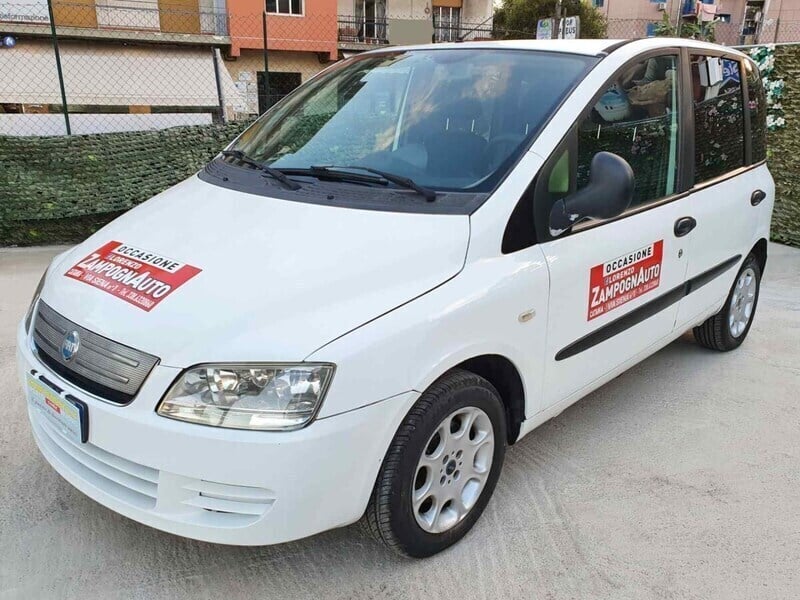 Usato 2006 Fiat Multipla 1.6 CNG_Hybrid 103 CV (2.499 €)