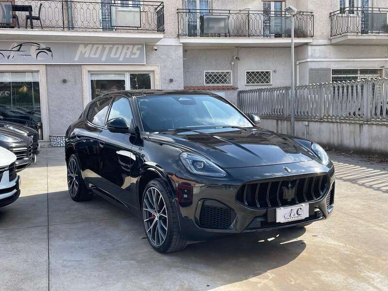 Nero Usata 2023 Maserati Grecale GT SUV | 67.900 € (Cara) - Immagine 1/4