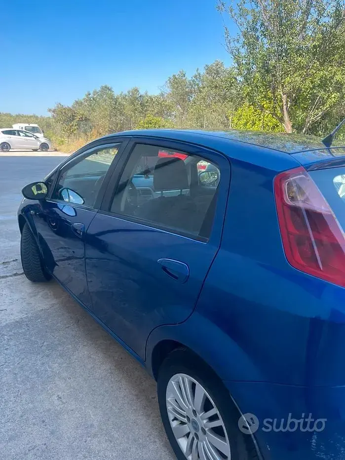 Usata Fiat Grande Punto 90 CV (66 kW) 2006 Utilitaria