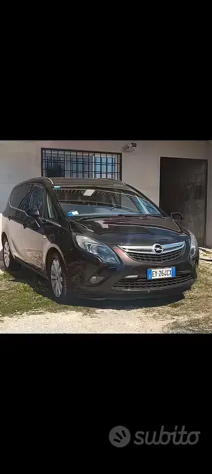 Usata Opel Zafira 140 CV (102 kW) 2015 Monovolume
