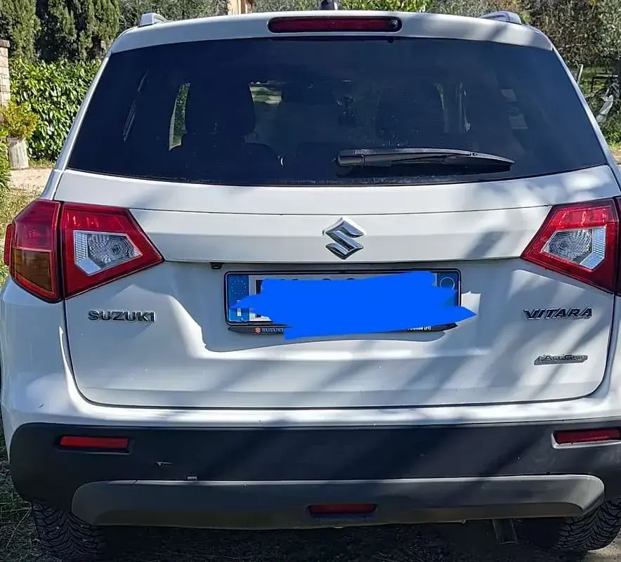 Usata Suzuki Vitara Cool 120 CV (88 kW) 2017 SUV