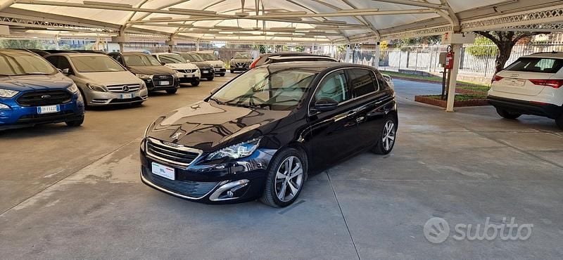 Usata Peugeot 308 Allure 116 CV (85 kW) 2014 Blu Berlina