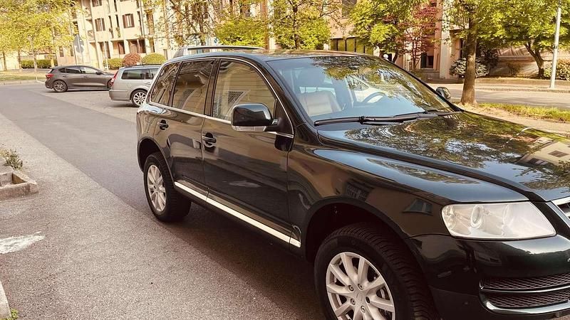 Usata VW Touareg Exclusive 224 CV (164 kW) 2006 Verde SUV