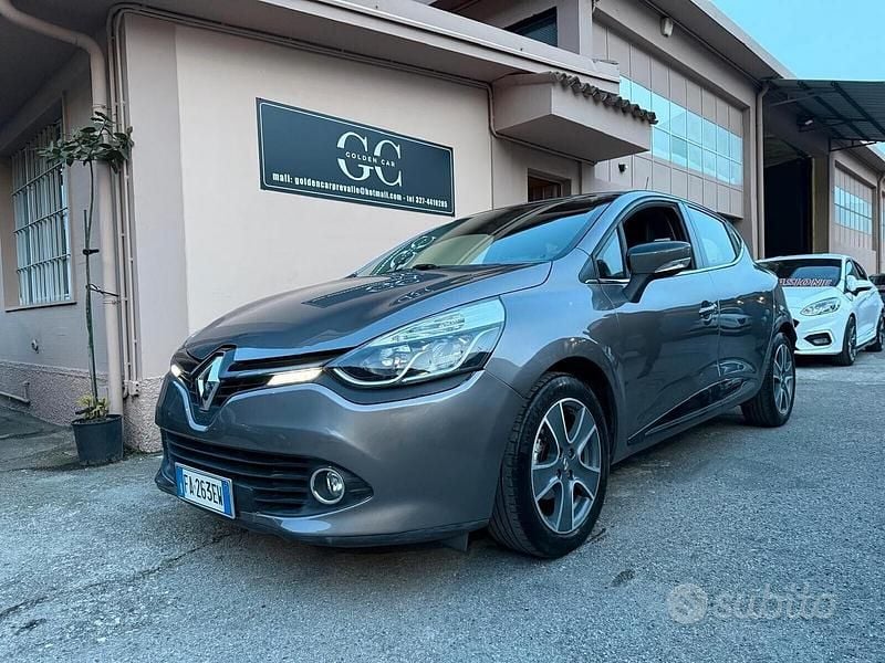 Usata Renault Clio IV 75 CV (55 kW) 2015 Grigio Berlina