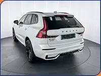 Nuova Volvo XC60 Plus 250 CV (183 kW) 2026 Bianco SUV