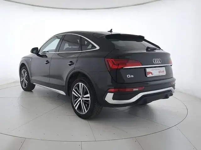 Usata Audi Q5 Sportback S-line plus 204 CV (150 kW) 2025 Nero mito metallizzato SUV