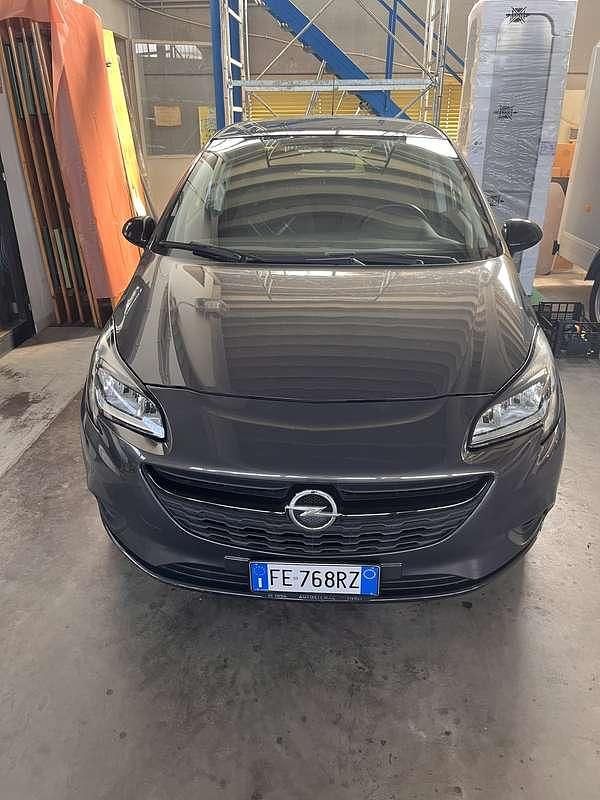 Usata 2016 Opel Corsa Tre volumi | 7500 € (Buon prezzo) - Immagine 1/4