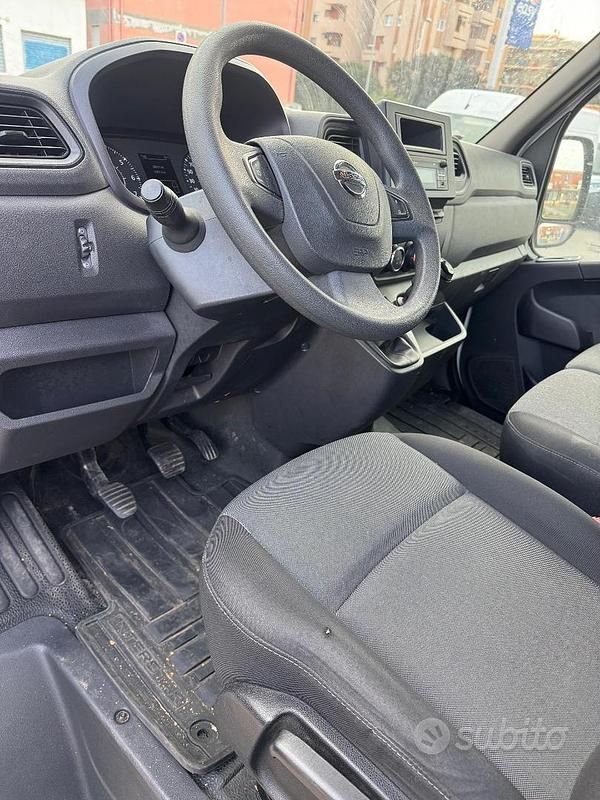 Usata Nissan Interstar 110 CV (80 kW) 2023 Bianco Furgone