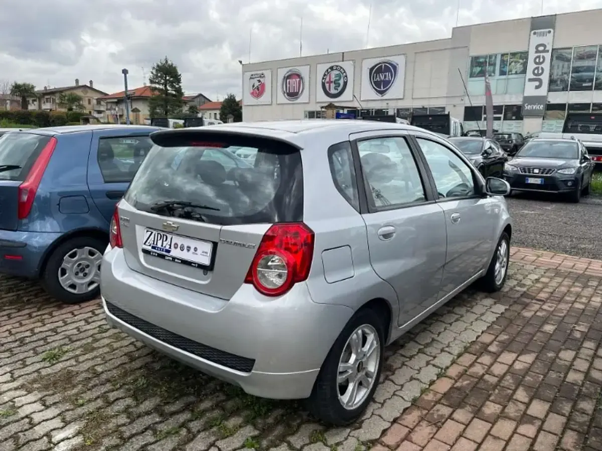 Usata Chevrolet Aveo LS 84 CV (61 kW) 2008 Grigio Berlina
