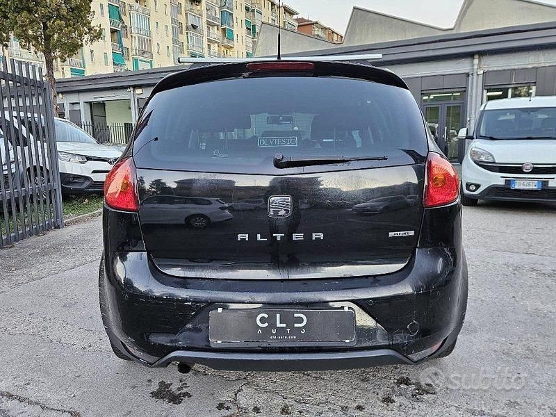 Usata Seat Altea Style 102 CV (75 kW) 2011 Nero Monovolume