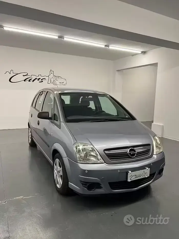 Usata Opel Meriva Enjoy 90 CV (66 kW) 2010 Monovolume