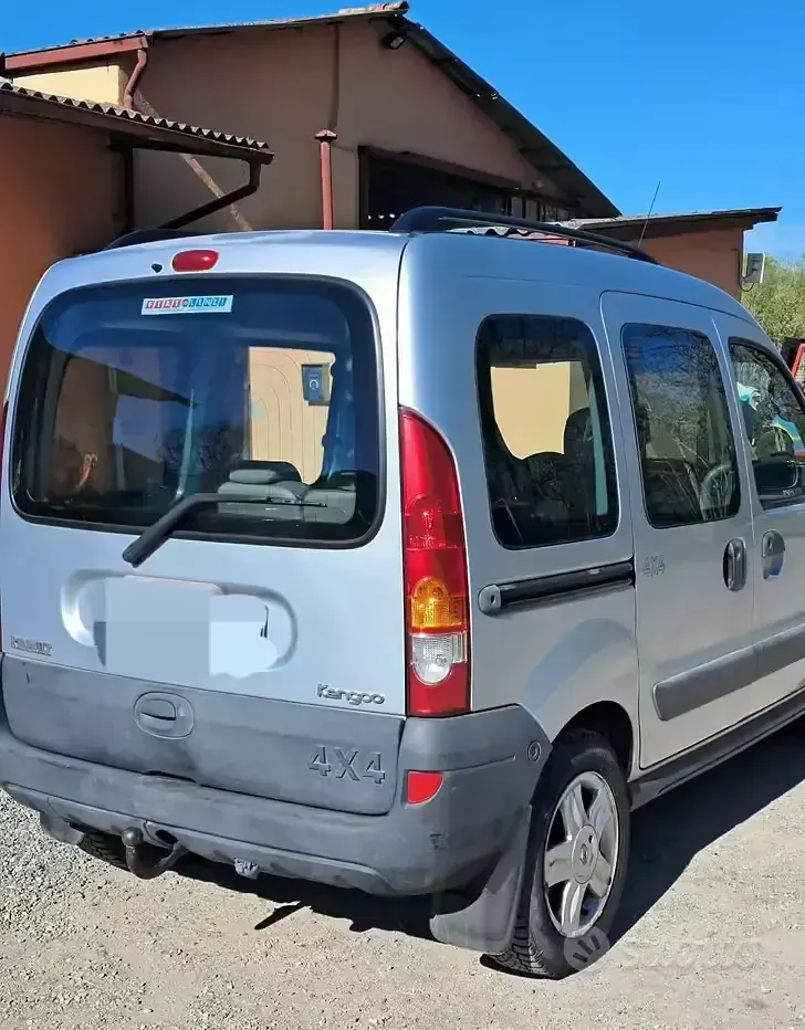 Usata Renault Kangoo 84 CV (61 kW) 2003 Monovolume