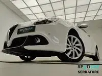 Usata Alfa Romeo Giulietta Ti 120 CV (88 kW) 2021 Bianco Utilitaria