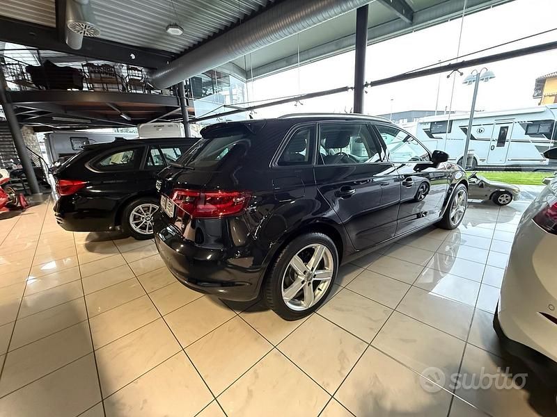 Usata Audi A3 Ambition 105 CV (77 kW) 2014 Nero Berlina