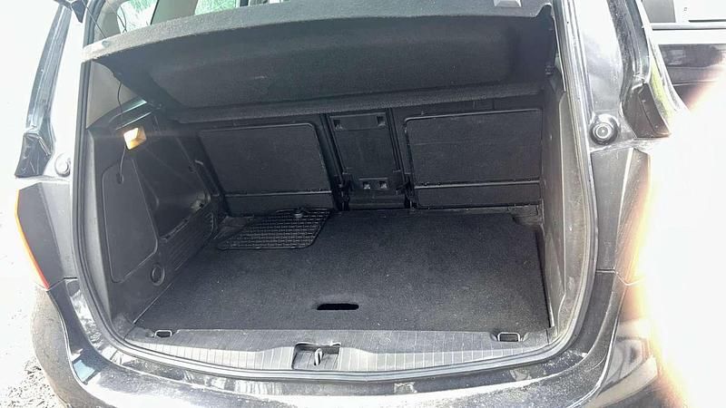 Usata Opel Meriva 110 CV (80 kW) 2011 Monovolume