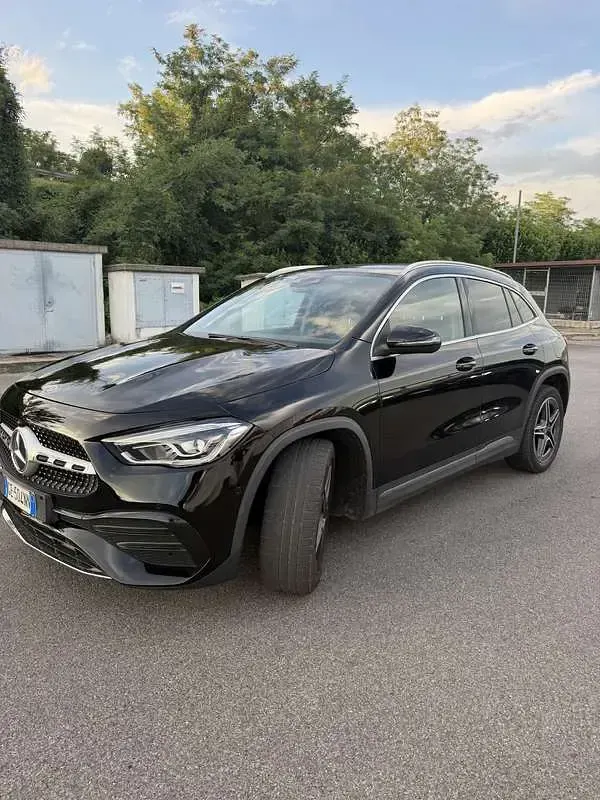 Usata Mercedes GLA200 150 CV (110 kW) 2021 SUV