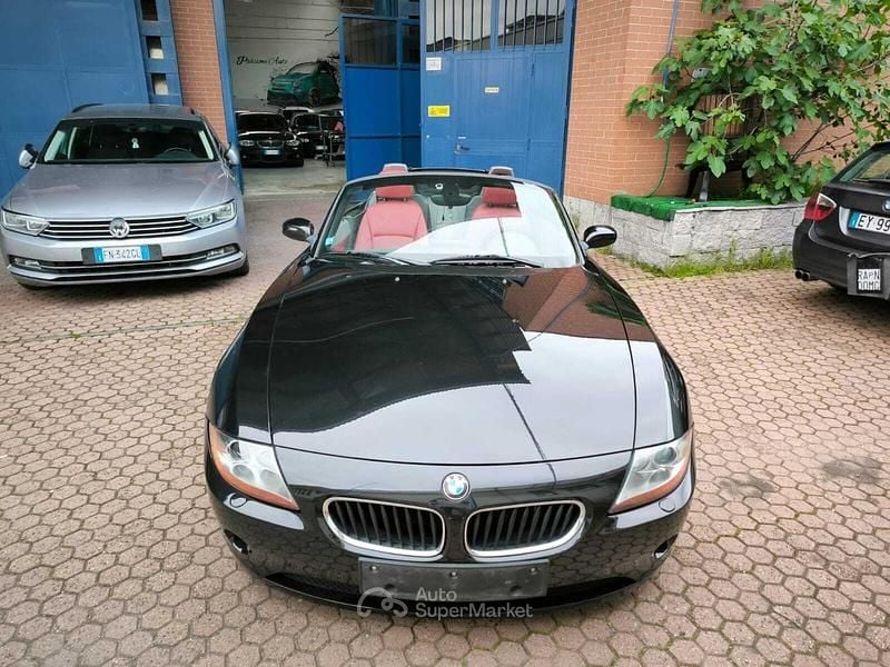 Usata BMW Z4 231 CV (169 kW) 2004 Nero Cabrio