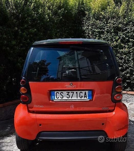 Usata Smart ForTwo Cabrio 41 CV (30 kW) 2004 Rosso Cabrio
