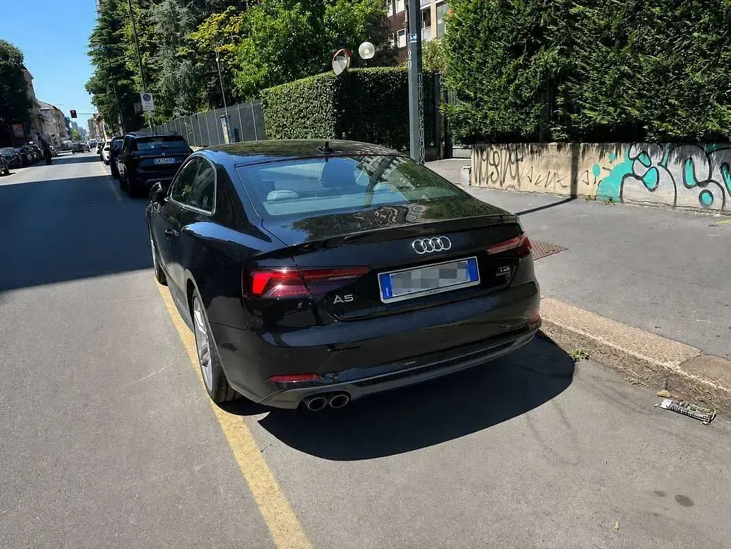 Usata Audi A5 Business 190 CV (139 kW) 2018 Nero Coupé