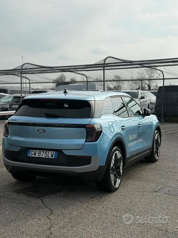 Usata Ford Explorer Extended Range 210 kW (286 CV) 2024 SUV
