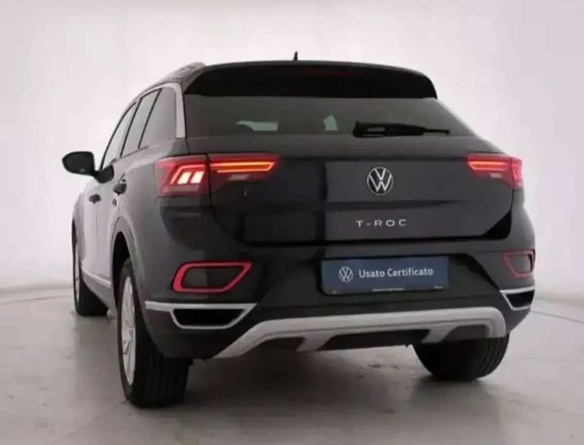 Usata VW T-Roc Style 110 CV (80 kW) 2022 Nero met SUV