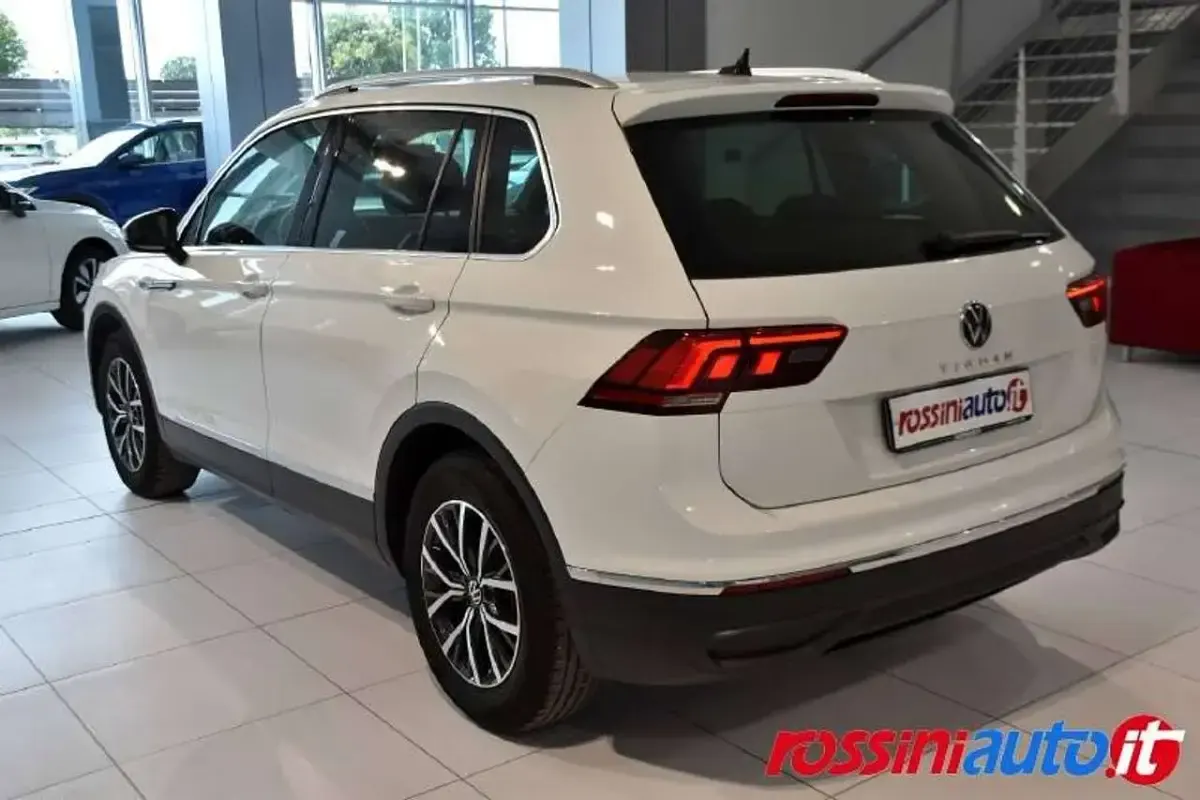 Usata VW Tiguan R 150 CV (110 kW) 2021 Pure white SUV