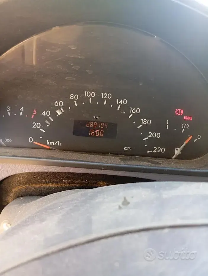 Usata Mercedes A170 95 CV (69 kW) 2003 Nero Monovolume